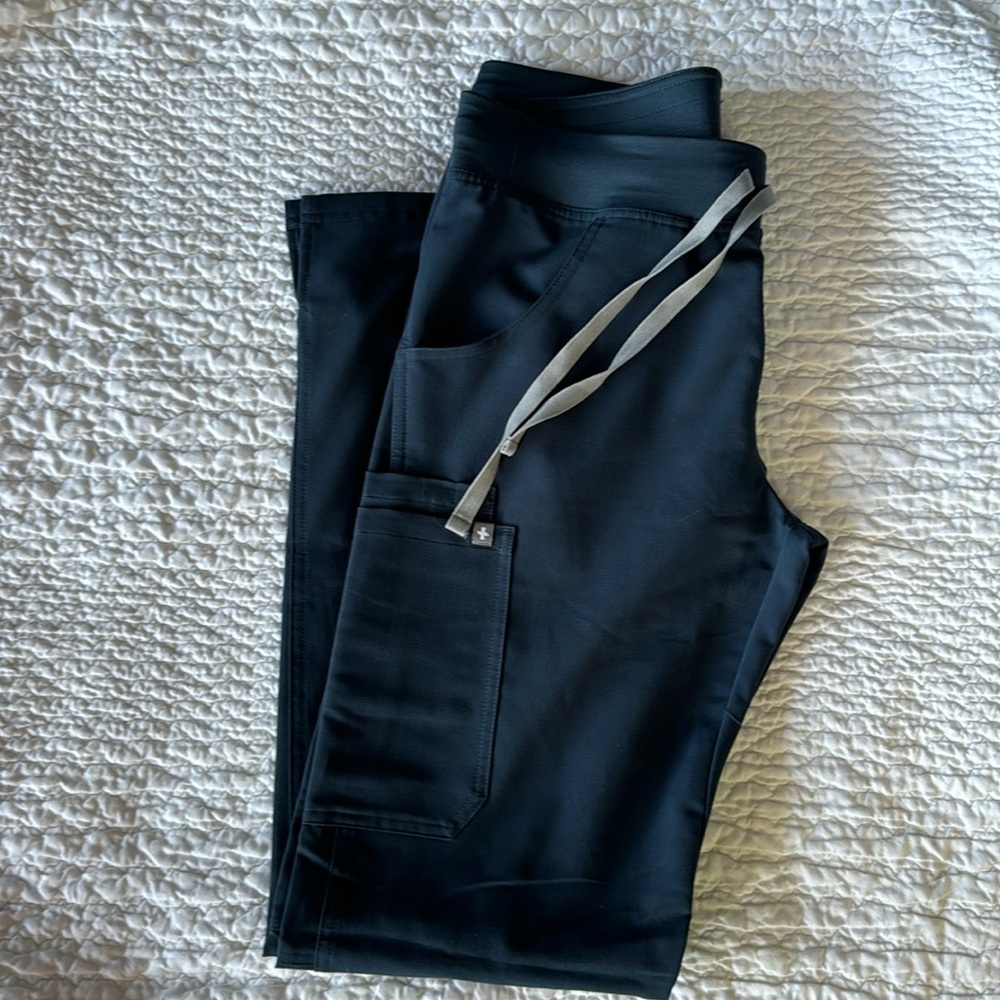 Figs dark harbor kade cargo small/tall